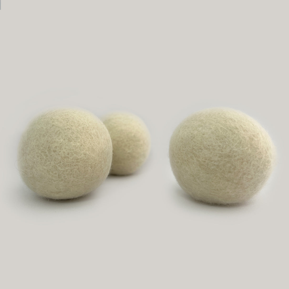Moss Creek Barn Boxes with 3 Wool Balls Per Box - 6-Pack