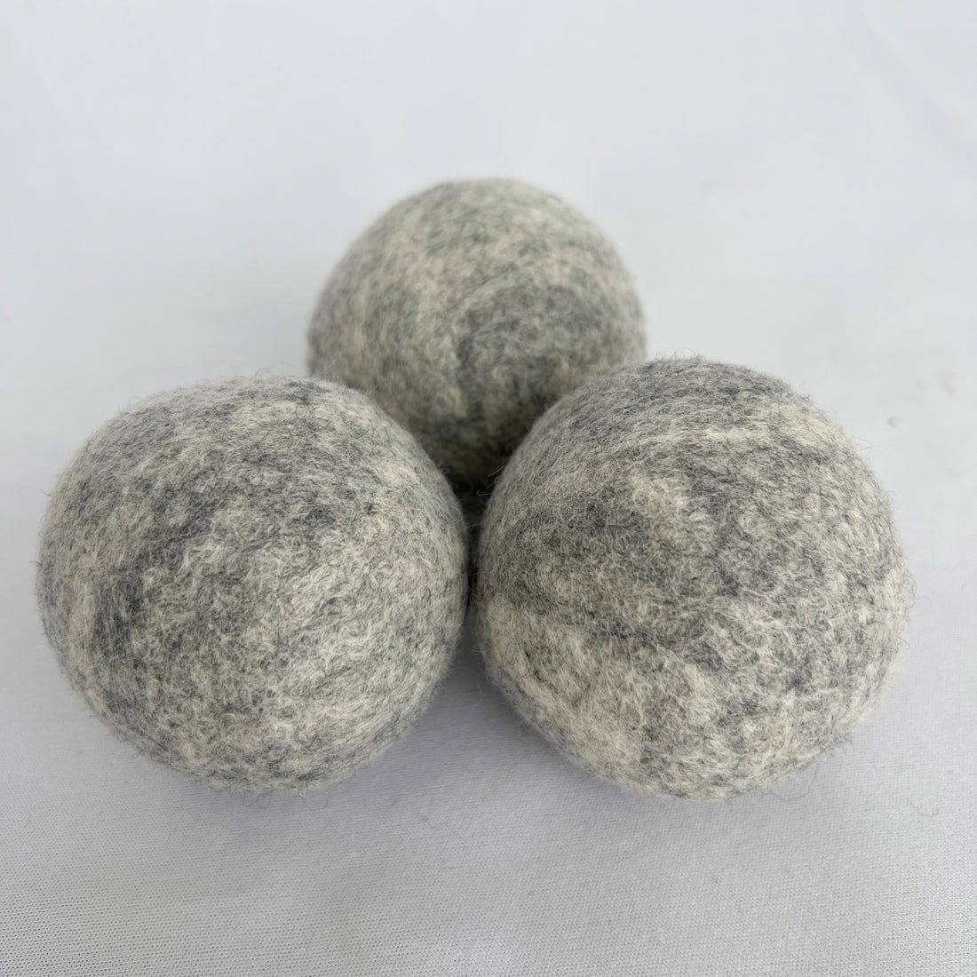 Moss Creek Barn Boxes with 3 Wool Balls Per Box - 6-Pack