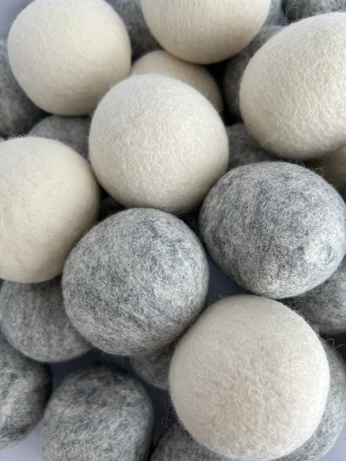 Moss Creek Wool Dryer Balls in Bulk - Mix Case
